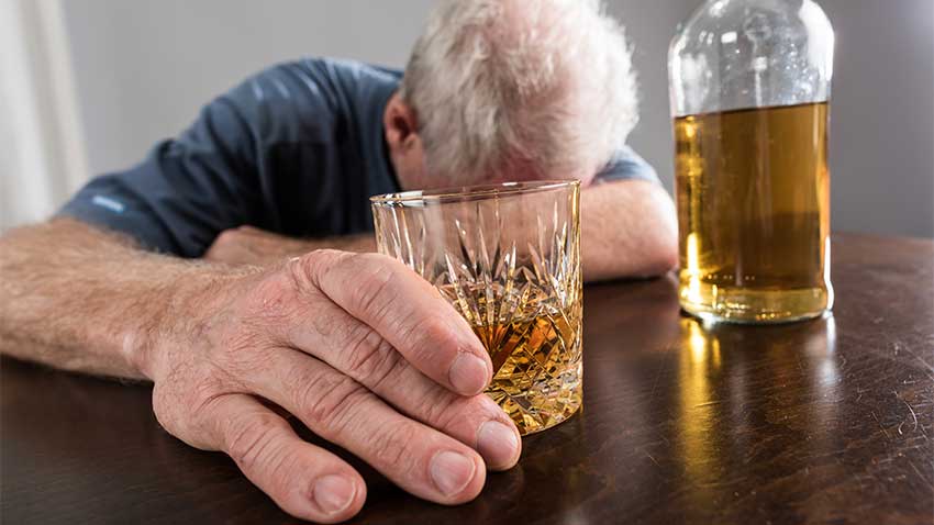 Side Effects Of Alcohol On The Body & Brain