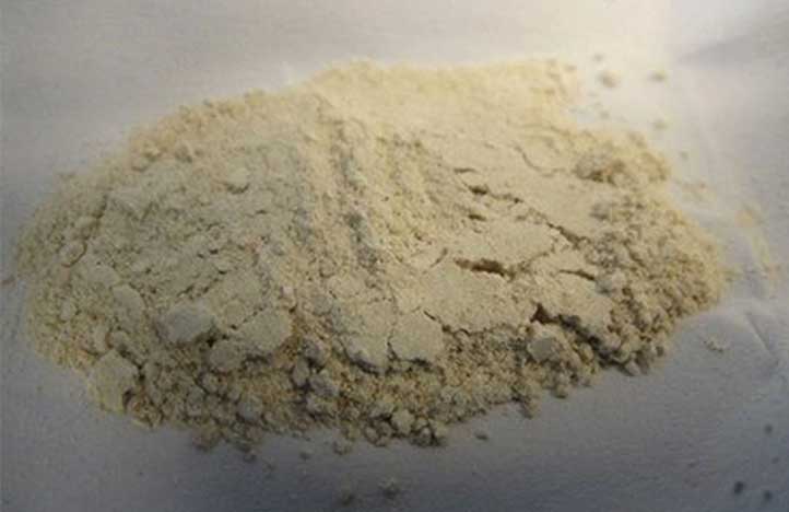 Heroin Powder-Plugging Heroin | Effects, Dangers, Infections, Treatment