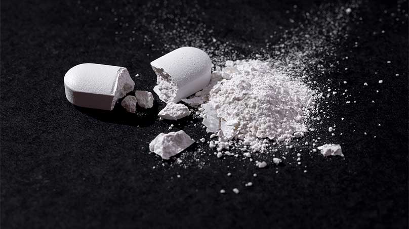 Snorting Drugs | Substances, Dangers, & Treatment